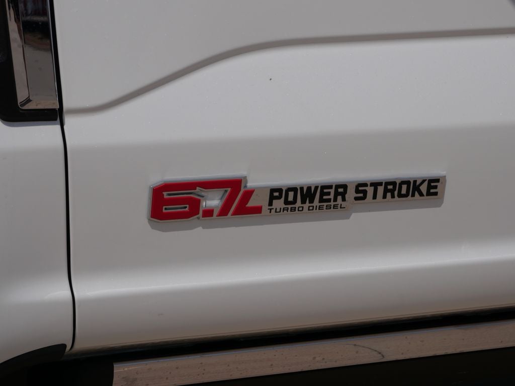 2026 Ford F-350SD Platinum DRW
