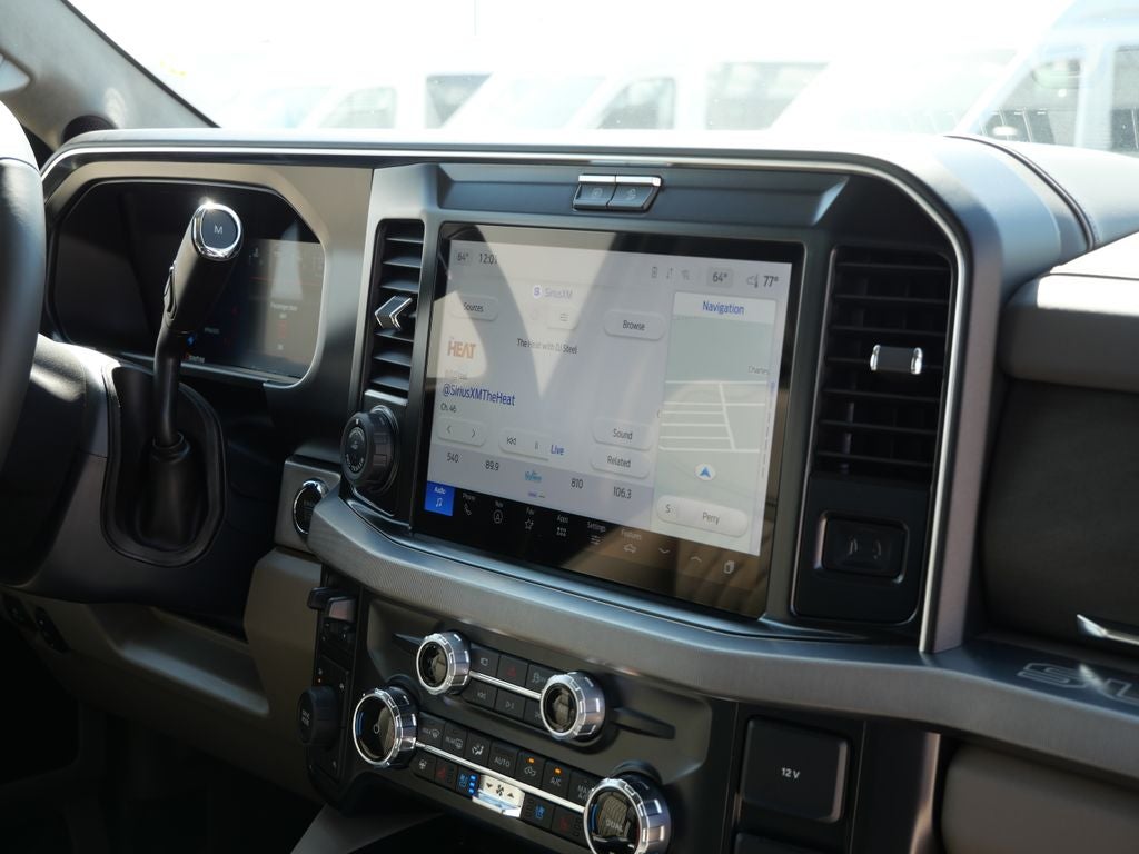 2026 Ford F-350SD Platinum DRW