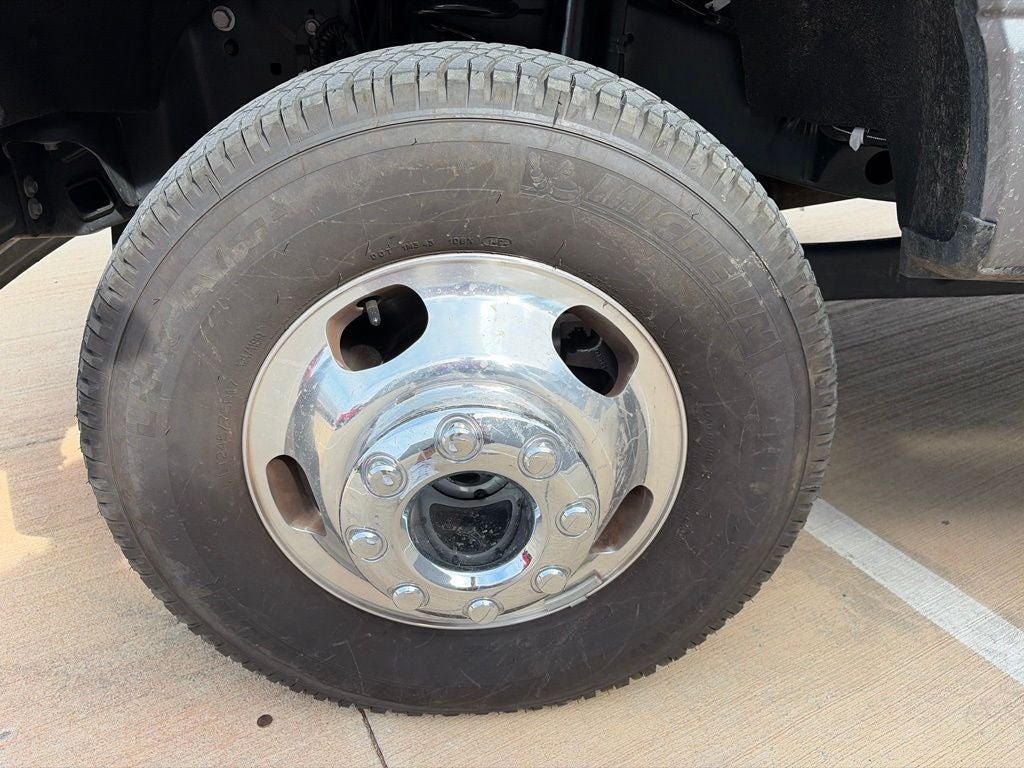2024 Ford F-350SD Lariat DRW
