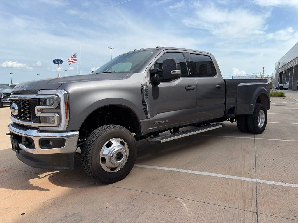 2024 Ford F-350SD Lariat DRW