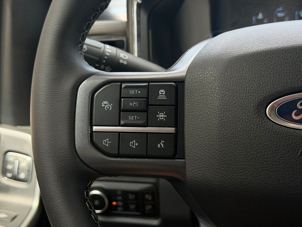 2026 Ford F-350SD Lariat DRW | FX4 | 6.7L Pwr Stroke