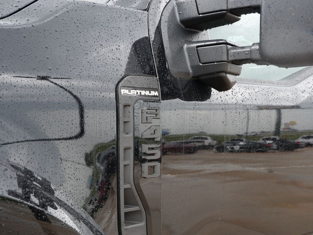 2026 Ford F-450SD Platinum DRW