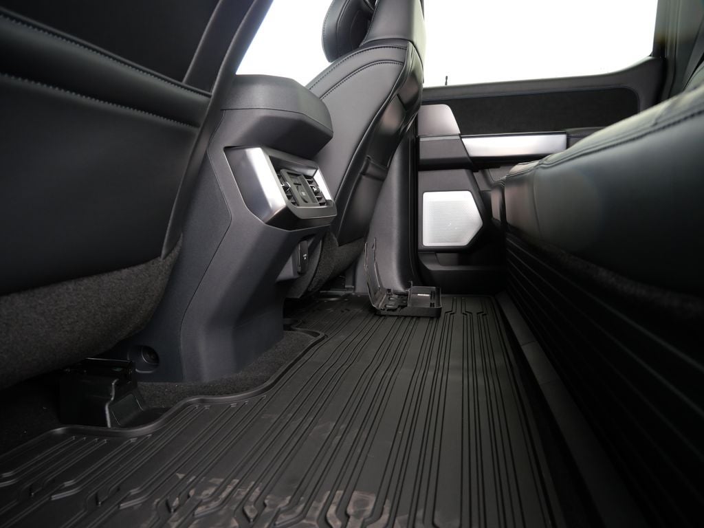 2026 Ford F-450SD Platinum DRW