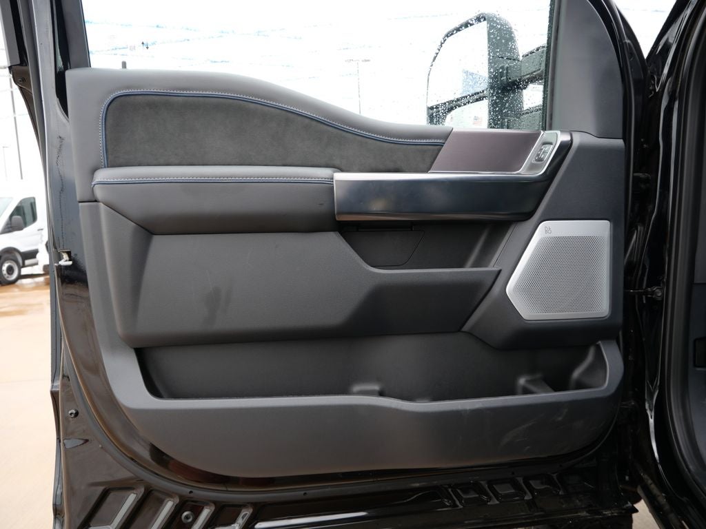 2026 Ford F-450SD Platinum DRW