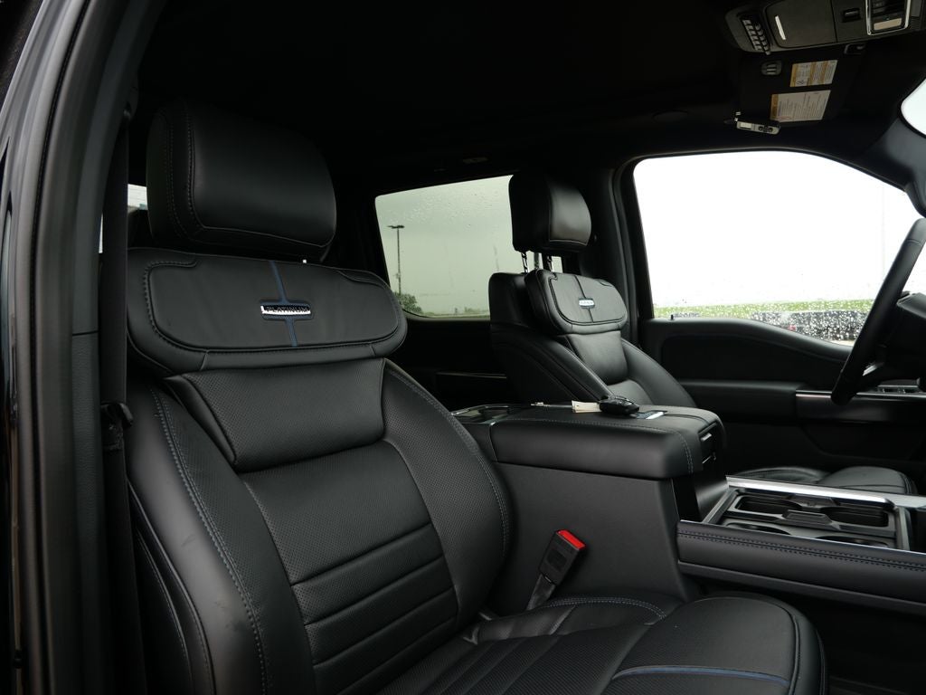 2026 Ford F-450SD Platinum DRW