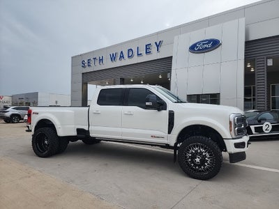 2026 Ford F-450SD Platinum DRW