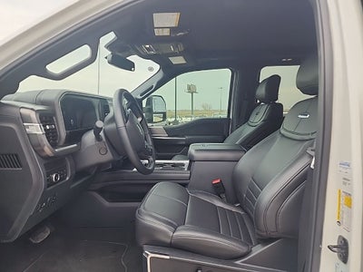 2026 Ford F-450SD Platinum DRW