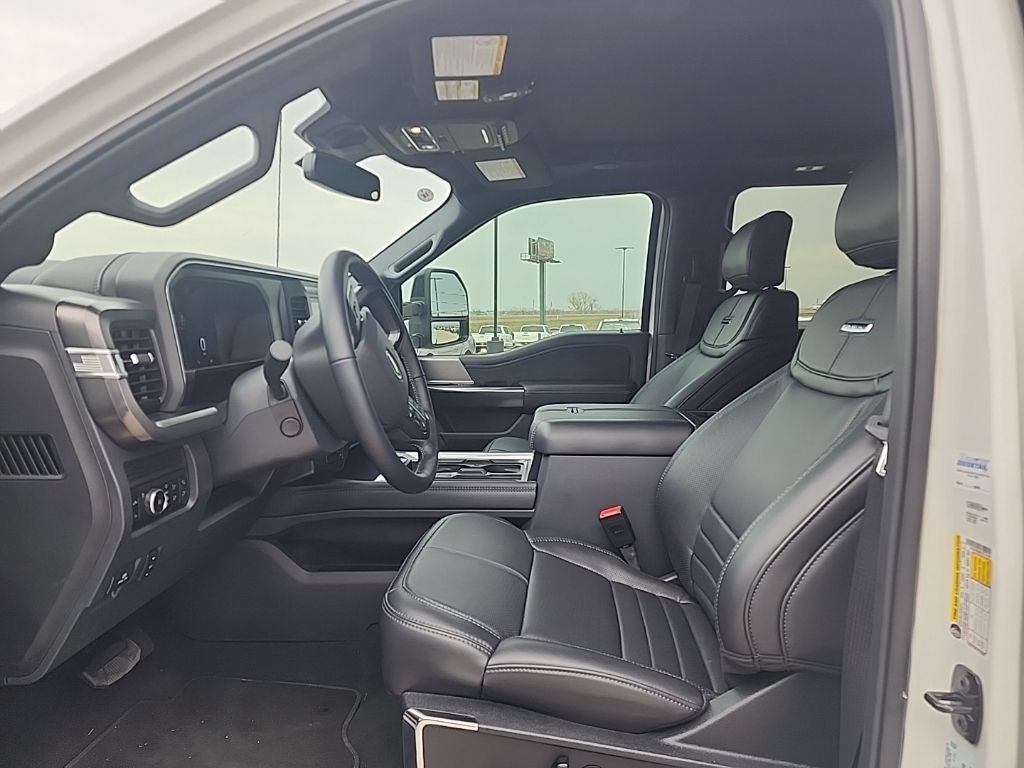 2026 Ford F-450SD Platinum DRW