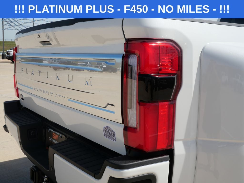 2026 Ford F-450SD Platinum DRW