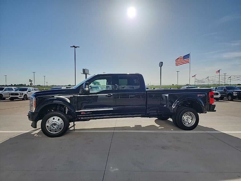2026 Ford F-450SD Platinum DRW