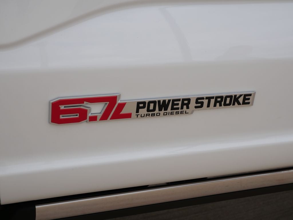 2026 Ford F-450SD Platinum DRW