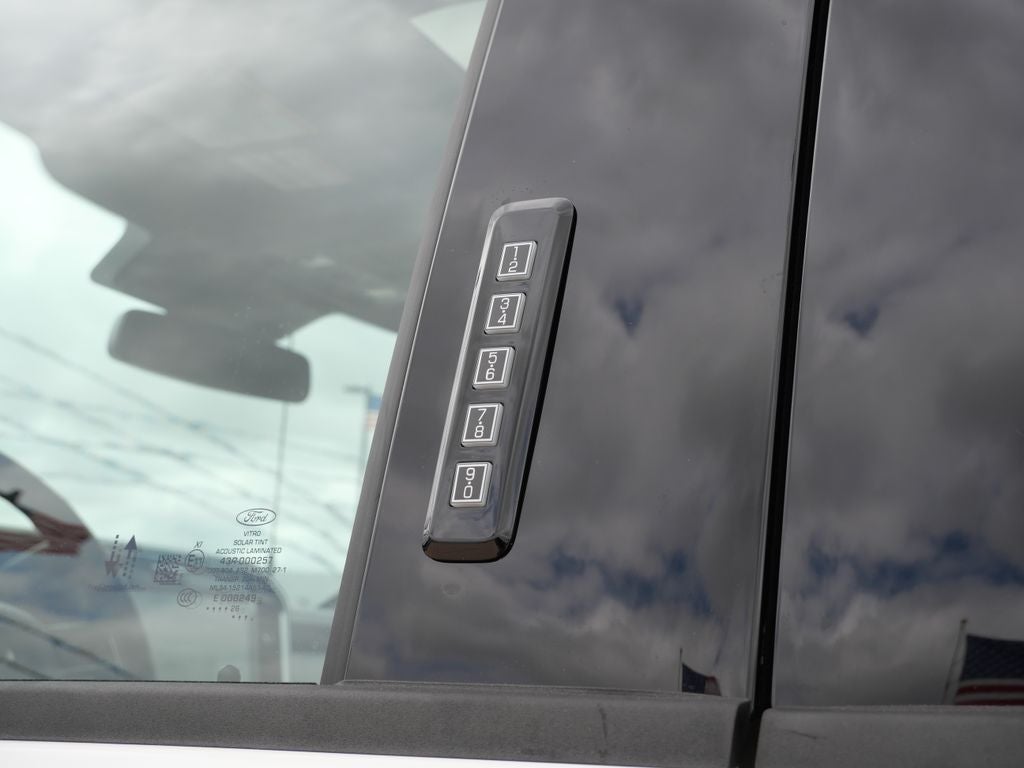 2026 Ford F-450SD Platinum DRW