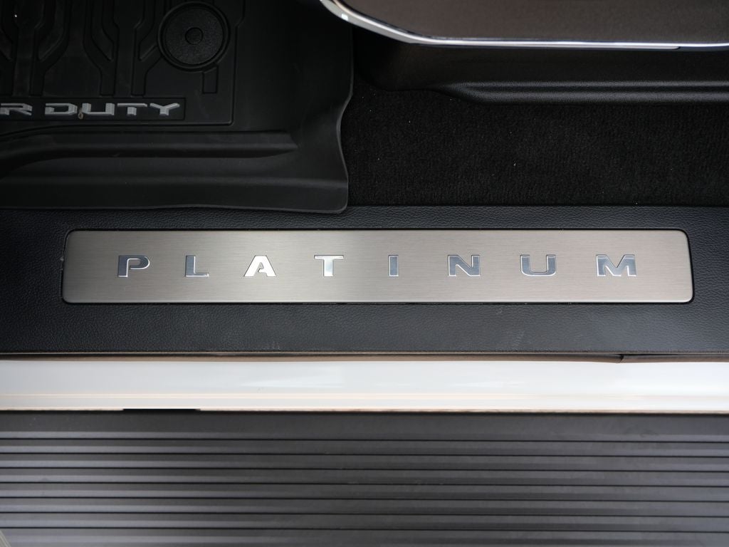 2026 Ford F-450SD Platinum DRW
