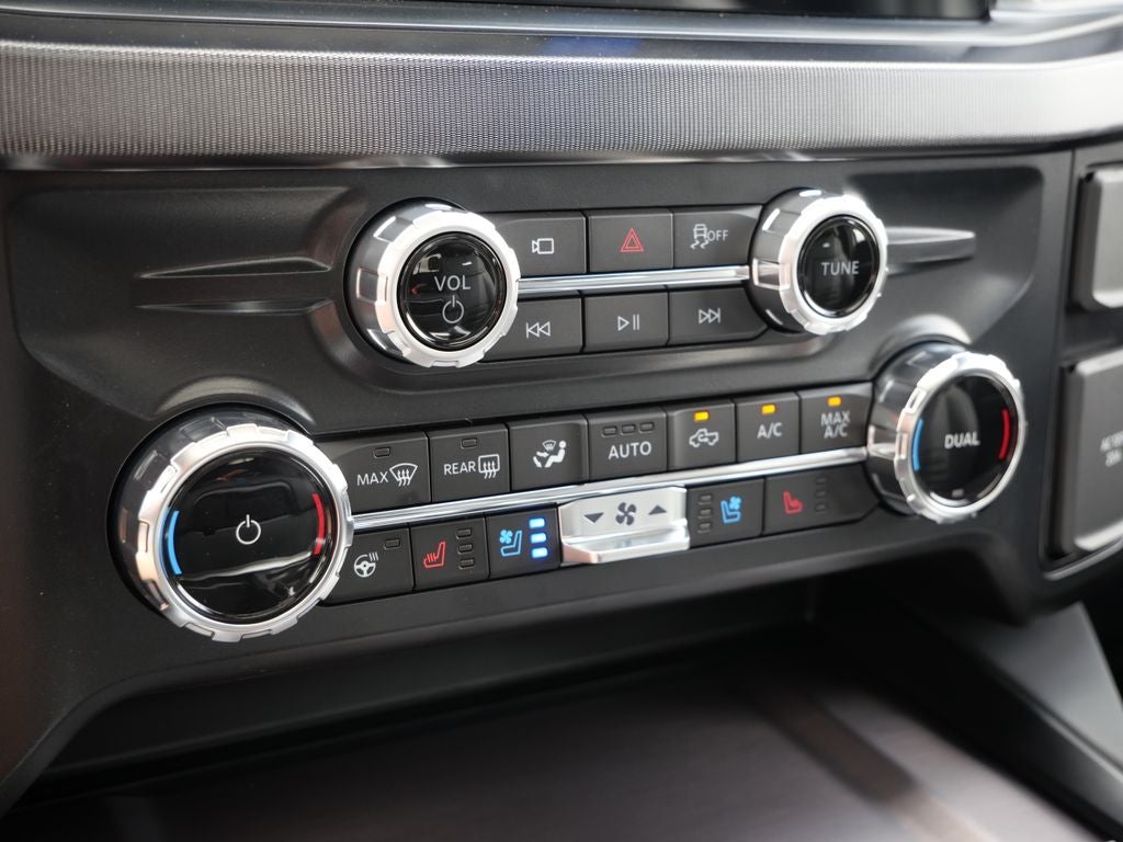 2026 Ford F-450SD Platinum DRW