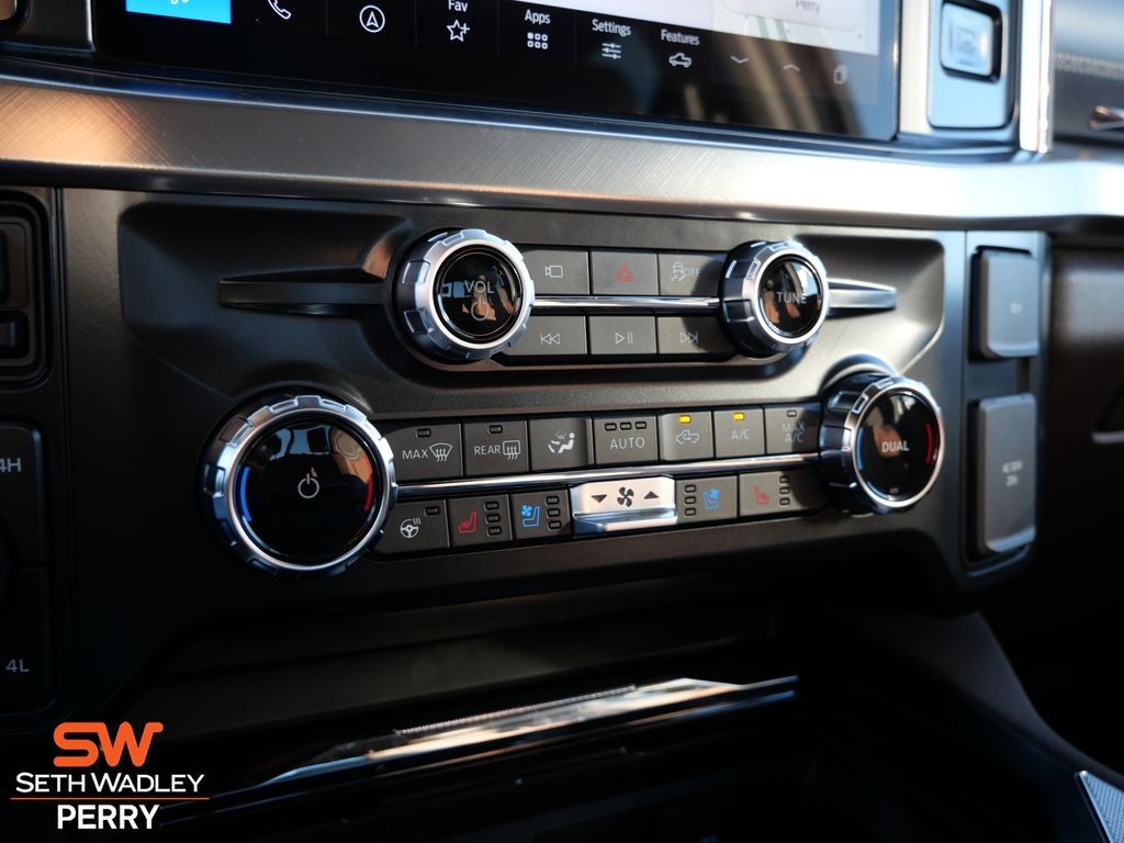 2026 Ford F-450SD King Ranch DRW