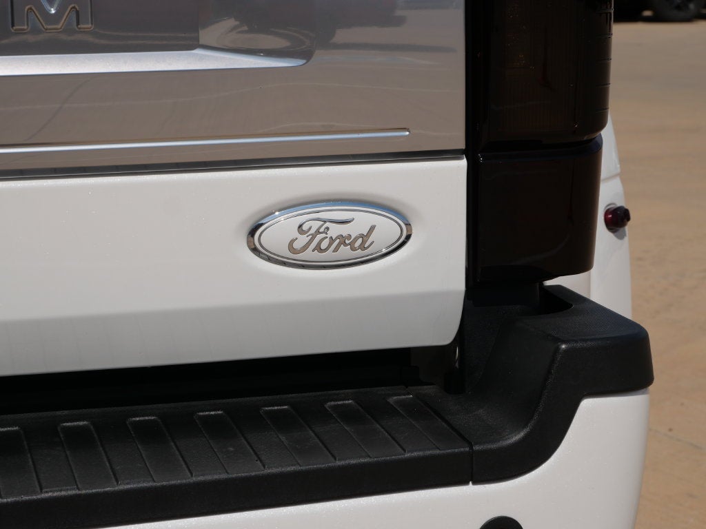 2020 Ford F-450SD Platinum DRW | 4WD | 6.7L Pwr Stroke