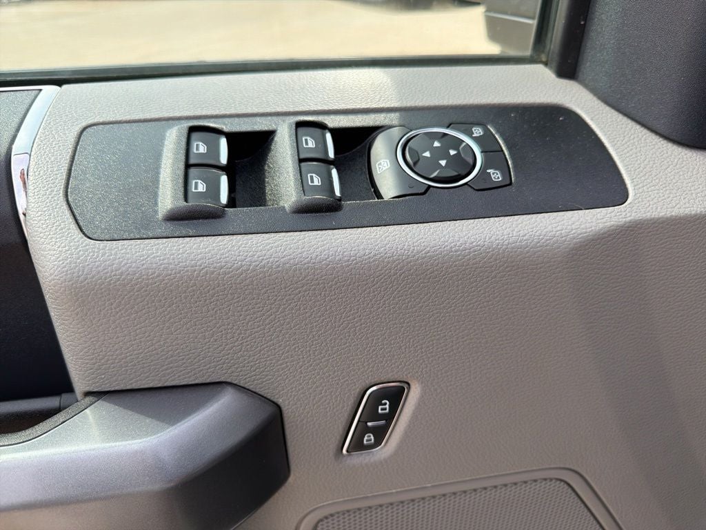 2022 Ford F-450SD XLT DRW | 4WD | 6.7L Pwr Stroke