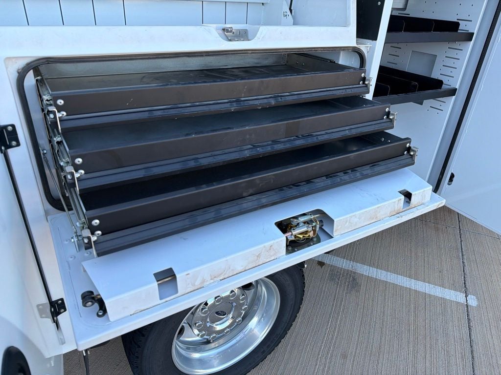2022 Ford F-450SD XL | STX | Service Utility Body DRW