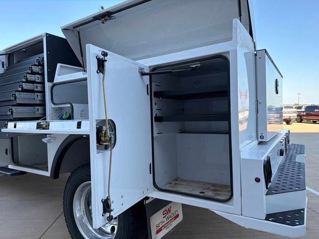 2022 Ford F-450SD XL | STX | Service Utility Body DRW