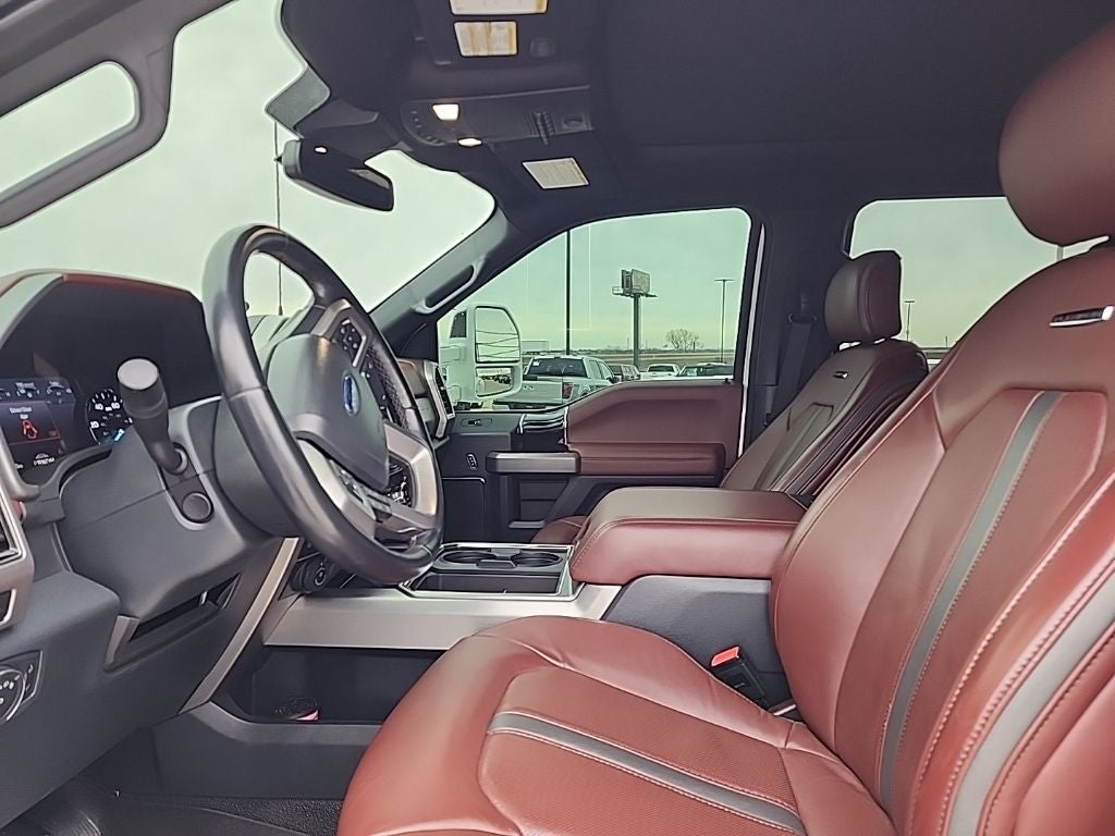 2022 Ford F-450SD Platinum DRW