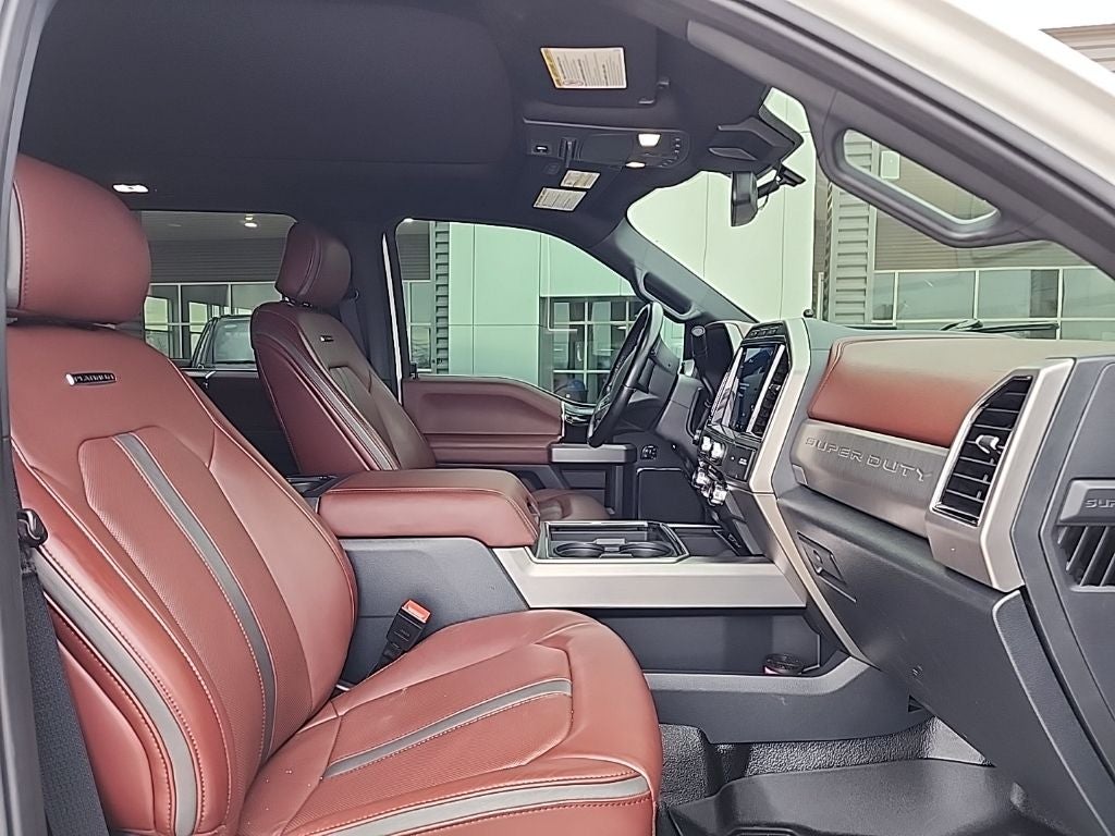 2022 Ford F-450SD Platinum DRW