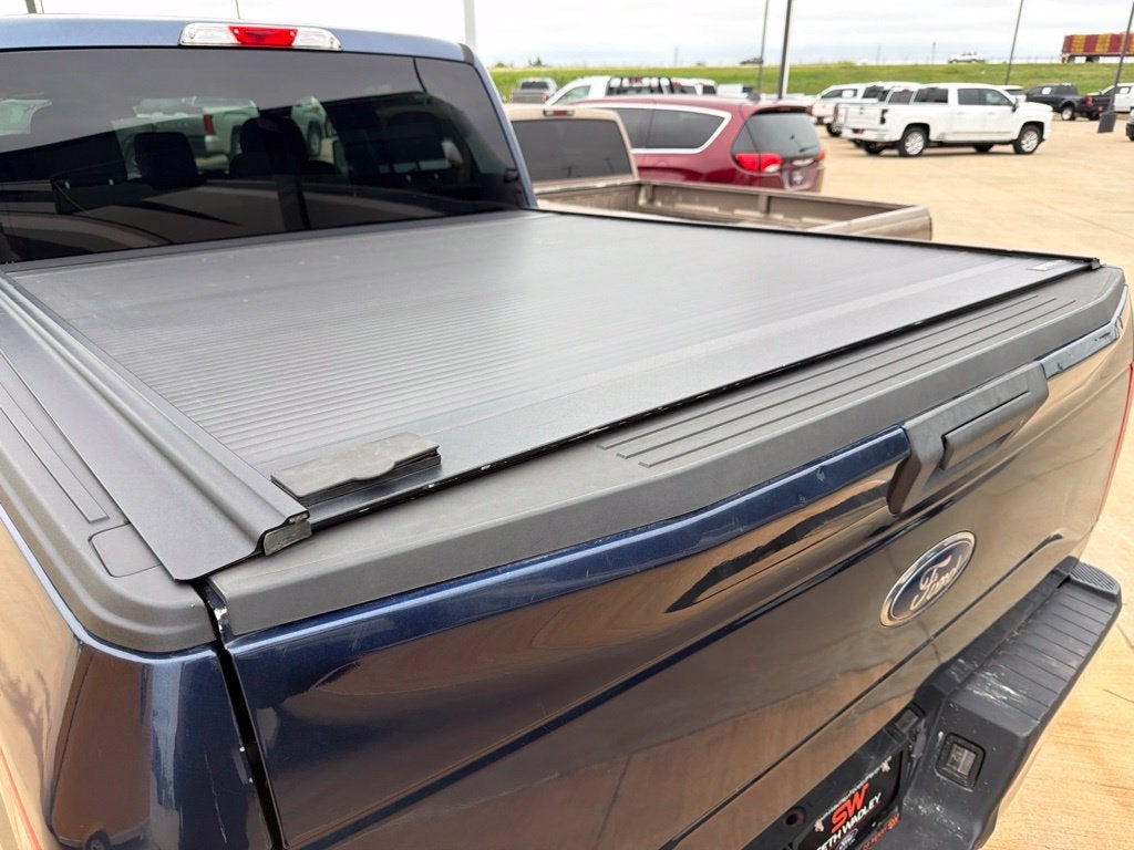 2017 Ford F-150 XLT 4WD | 5.0L V8