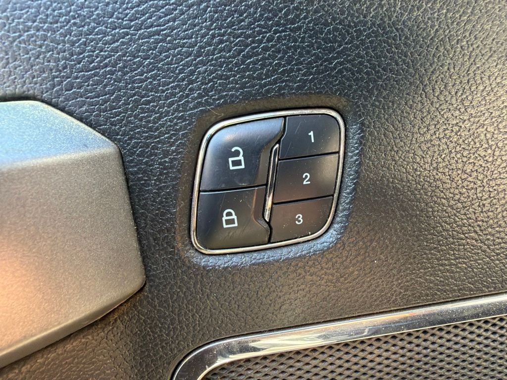 2017 Ford F-150 Platinum 4WD | 3.5L EcoBoost