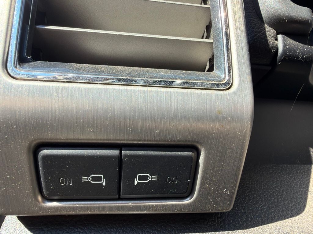 2017 Ford F-150 Platinum 4WD | 3.5L EcoBoost