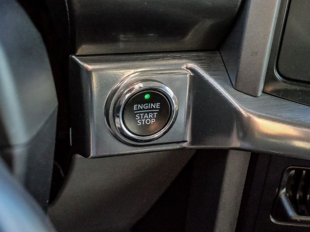 2021 Ford F-150 Lariat 4WD | 5.0L V8