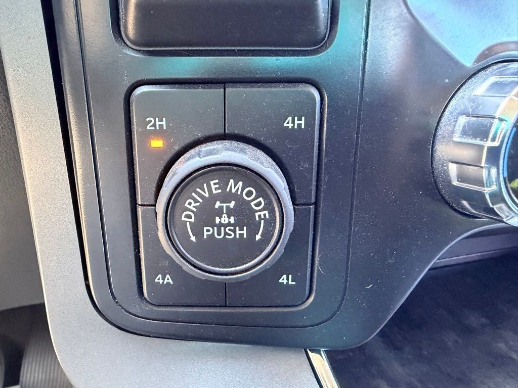 2022 Ford F-150 Lariat 4WD | 5.0L V8