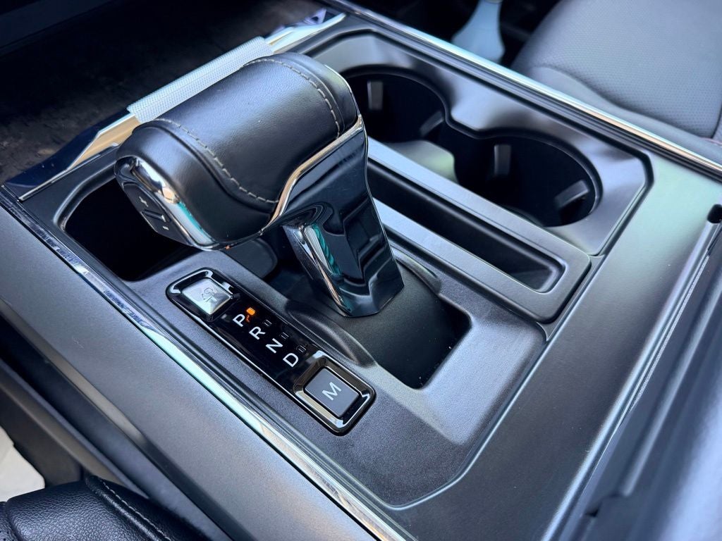 2022 Ford F-150 Lariat 4WD | 5.0L V8