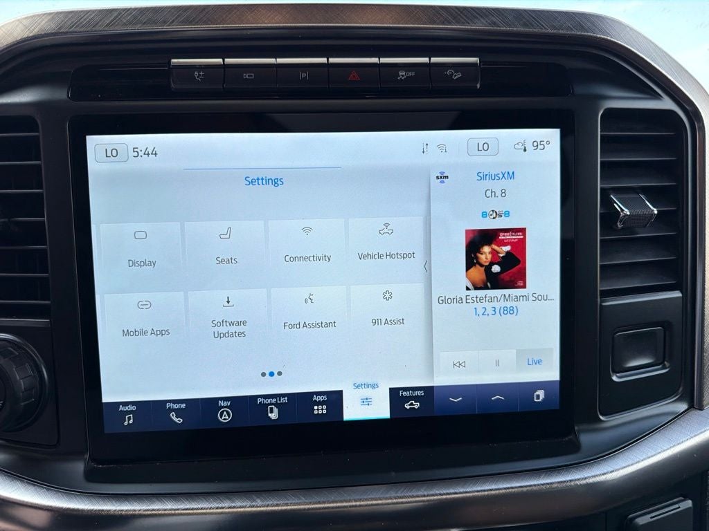 2022 Ford F-150 King Ranch FX4 | 3.5L PowerBoost