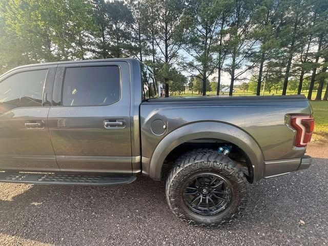 2018 Ford F-150 Raptor Technology Pkg