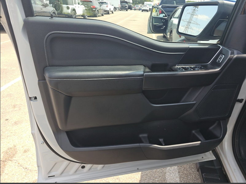 2024 Ford F-150 XLT Sport | 4WD | Black Appearance Pkg