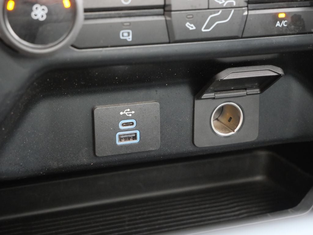 2023 Ford F-350SD XLT 4WD | 6.7L Pwr Stroke