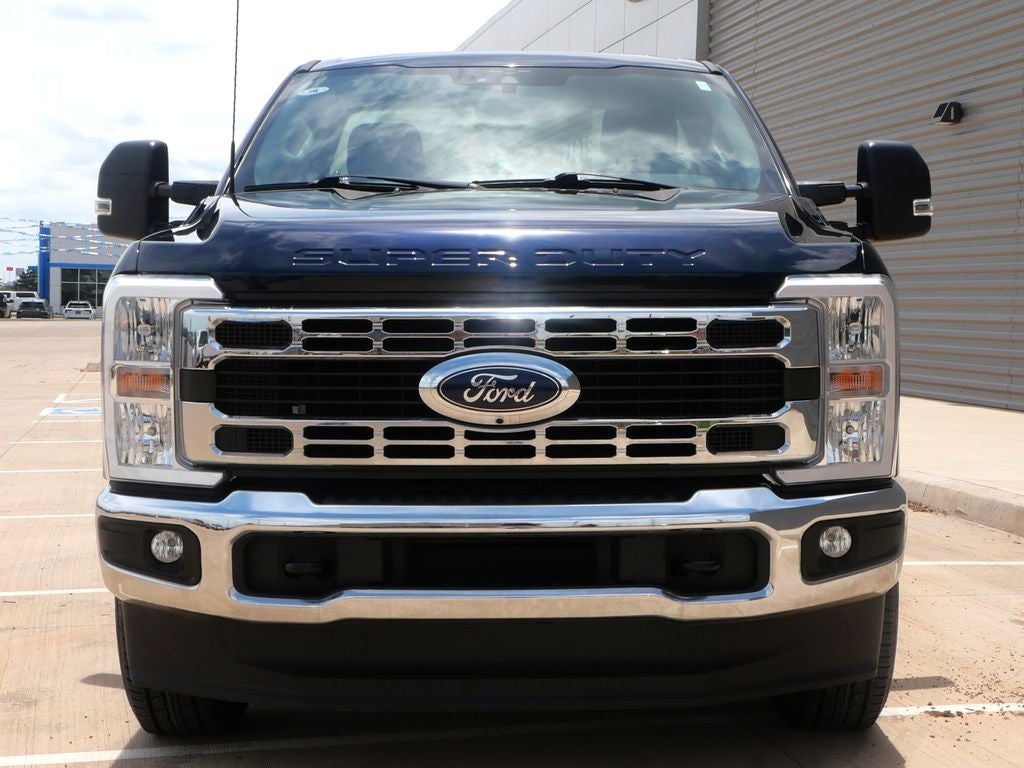 2023 Ford F-350SD XLT 4WD | 6.7L Pwr Stroke