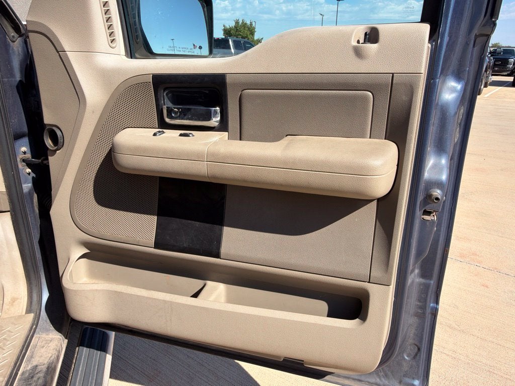 2005 Ford F-150 XLT