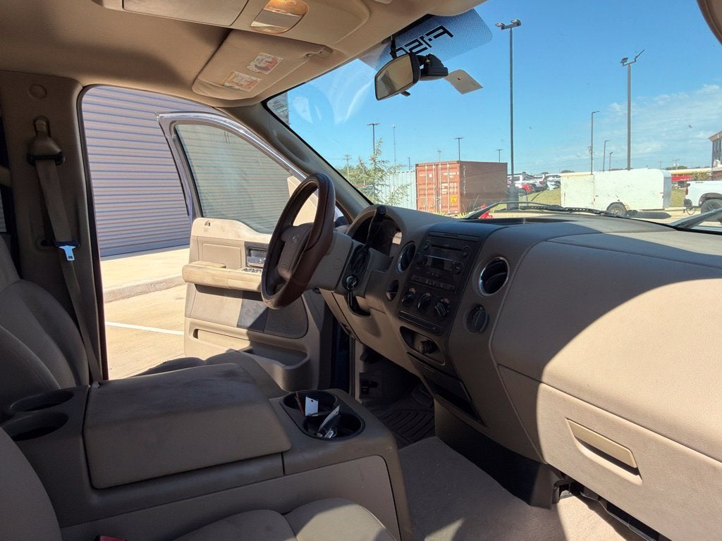 2005 Ford F-150 XLT