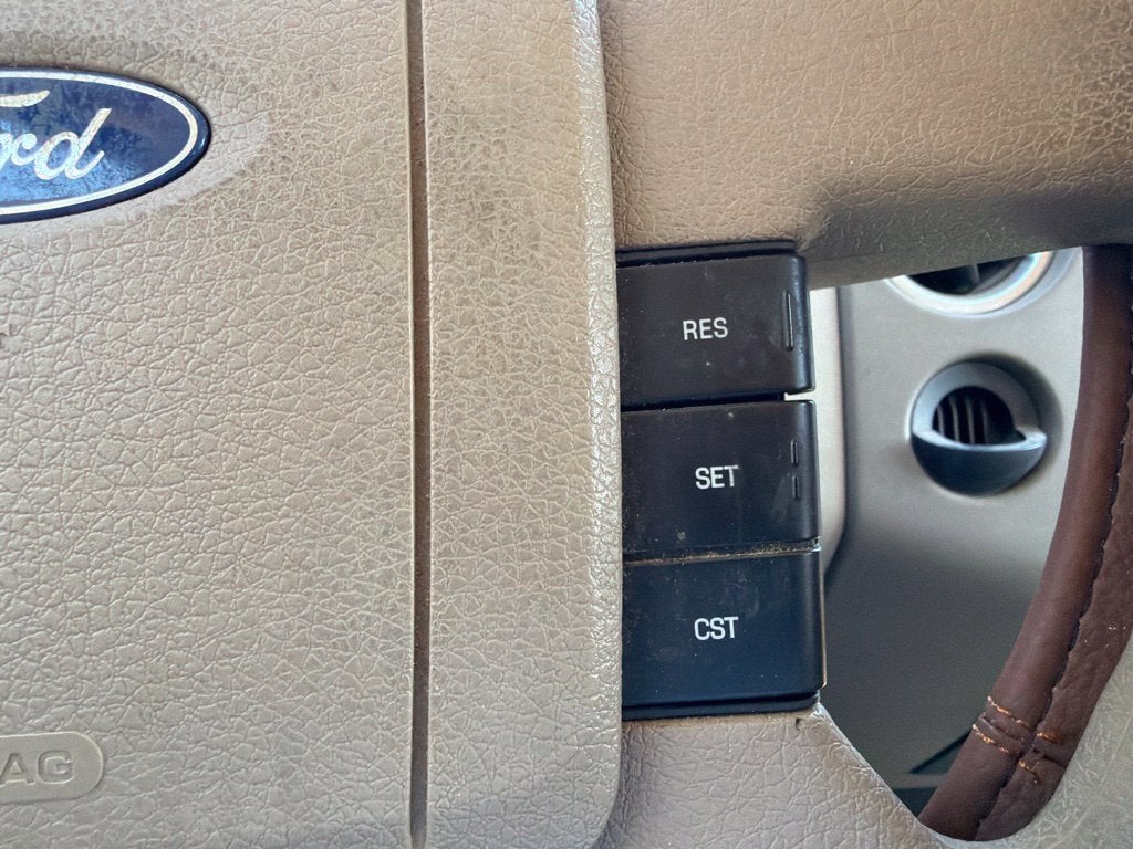 2005 Ford F-150 XLT