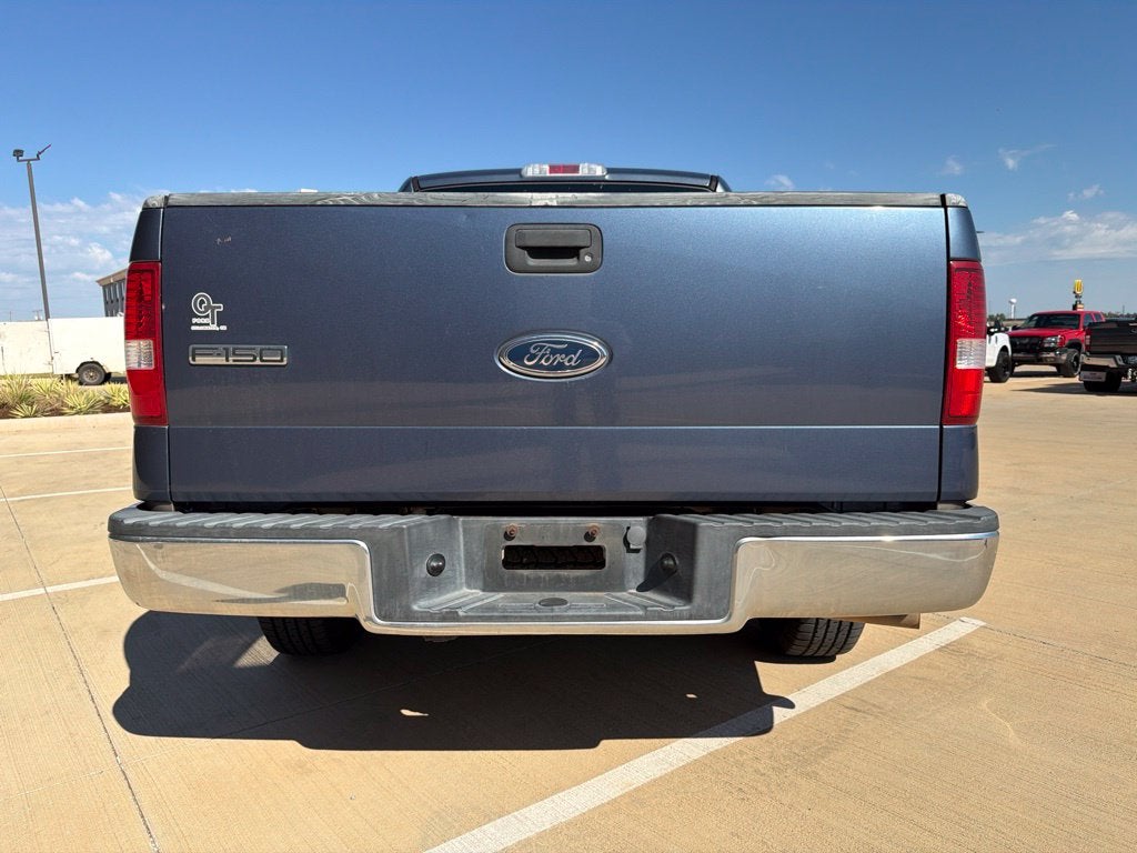 2005 Ford F-150 XLT