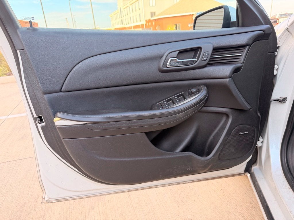 2015 Chevrolet Malibu LT 2LT