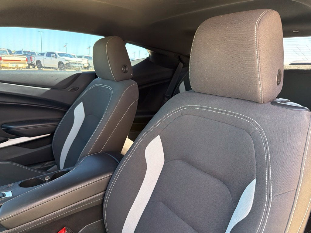 2022 Chevrolet Camaro 1LT