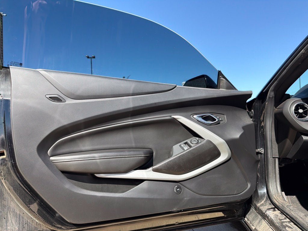 2022 Chevrolet Camaro 1LT