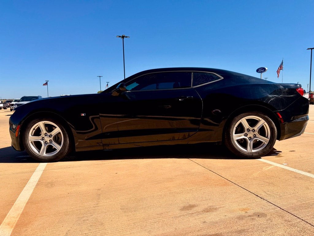 2022 Chevrolet Camaro 1LT