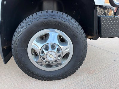 2009 Chevrolet Silverado 3500HD LT LT1 | 4WD | Iowa Mold Crane