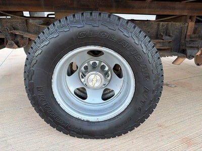 2009 Chevrolet Silverado 3500HD LT LT1 | 4WD | Iowa Mold Crane