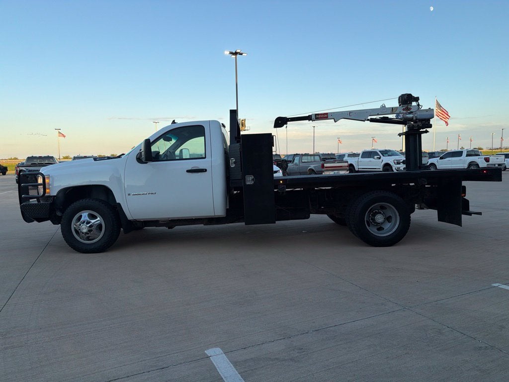 2009 Chevrolet Silverado 3500HD LT LT1 | 4WD | Iowa Mold Crane