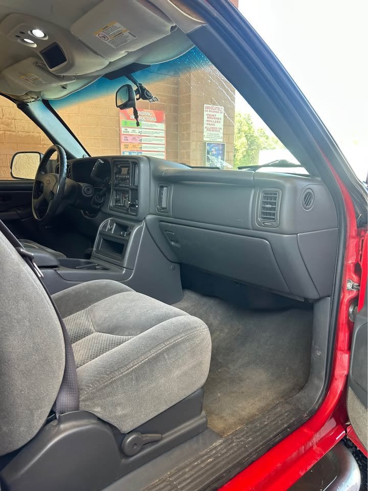 2004 Chevrolet Silverado 2500HD LS