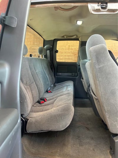 2004 Chevrolet Silverado 2500HD LS