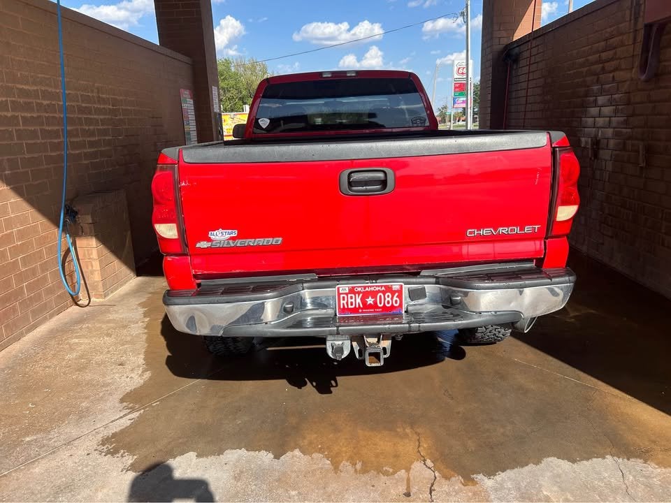 2004 Chevrolet Silverado 2500HD LS